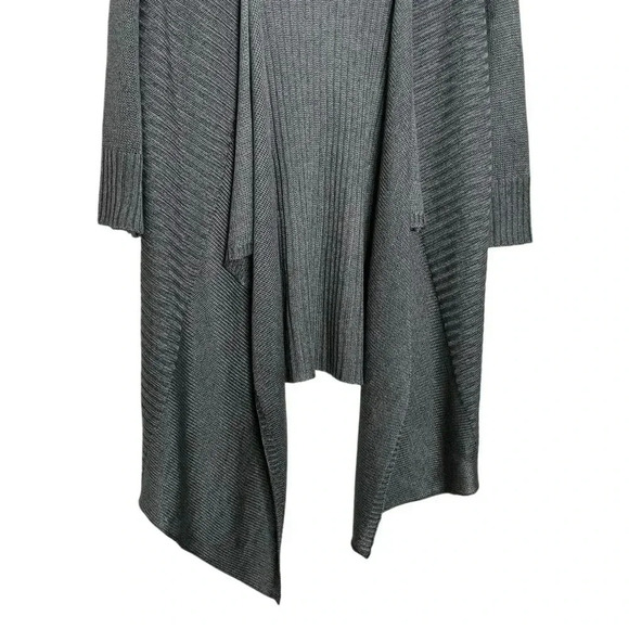 Eileen Fisher Gray Casual Linen & Silk Gray Knit Cardigan Size Petite Medium - Picture 3 of 9
